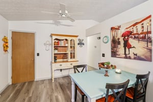 Benton St-S2911-014.jpg