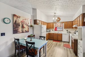 Benton St-S2911-015.jpg