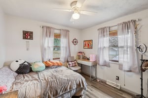 Benton St-S2911-031.jpg