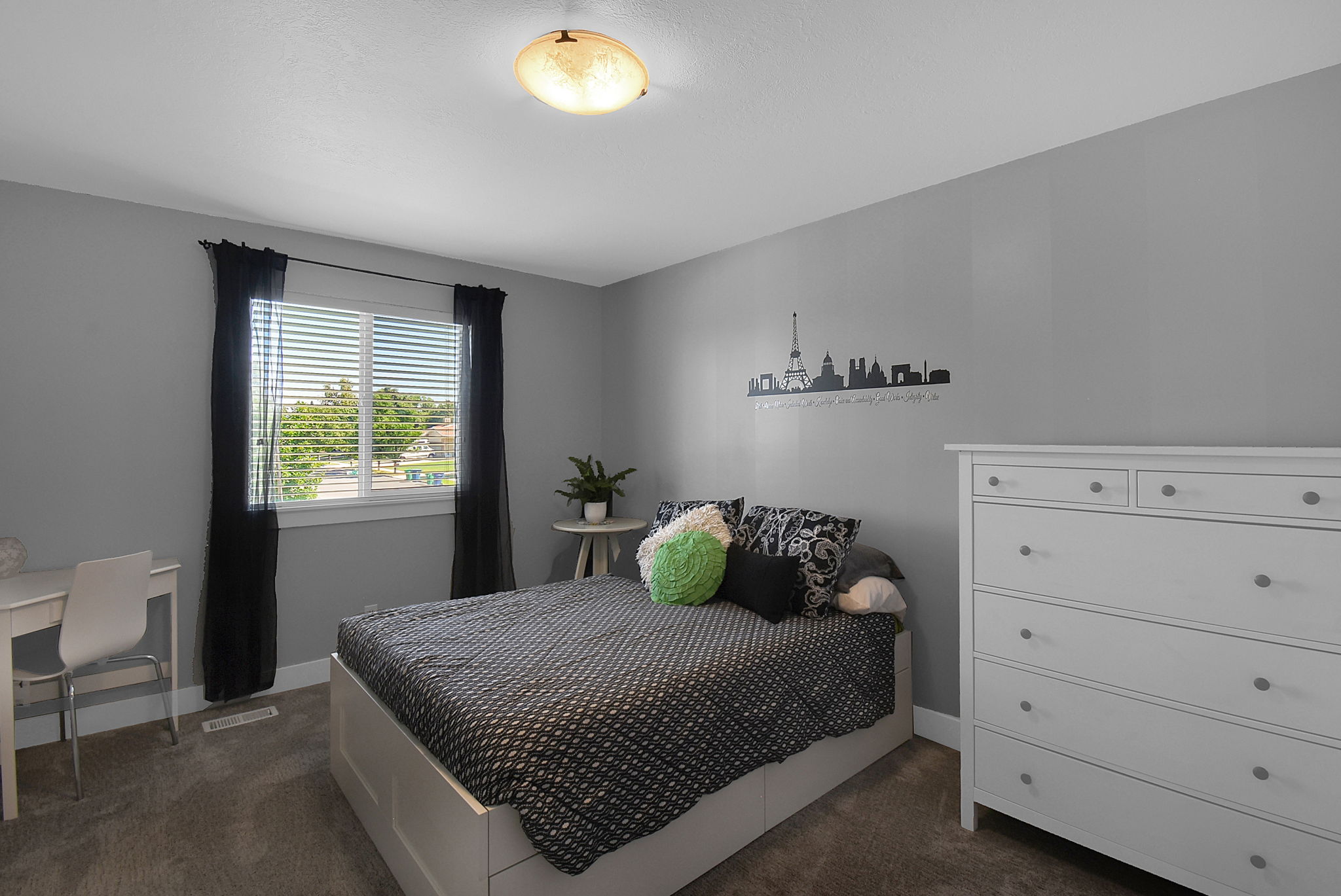  1240 E Sandy Ridge Dr,, Sandy, UT 84094, US Photo 13