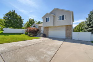  1240 E Sandy Ridge Dr,, Sandy, UT 84094, US Photo 1
