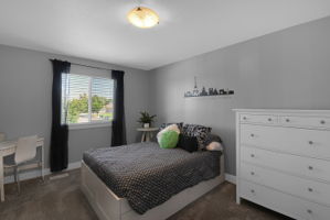  1240 E Sandy Ridge Dr,, Sandy, UT 84094, US Photo 12