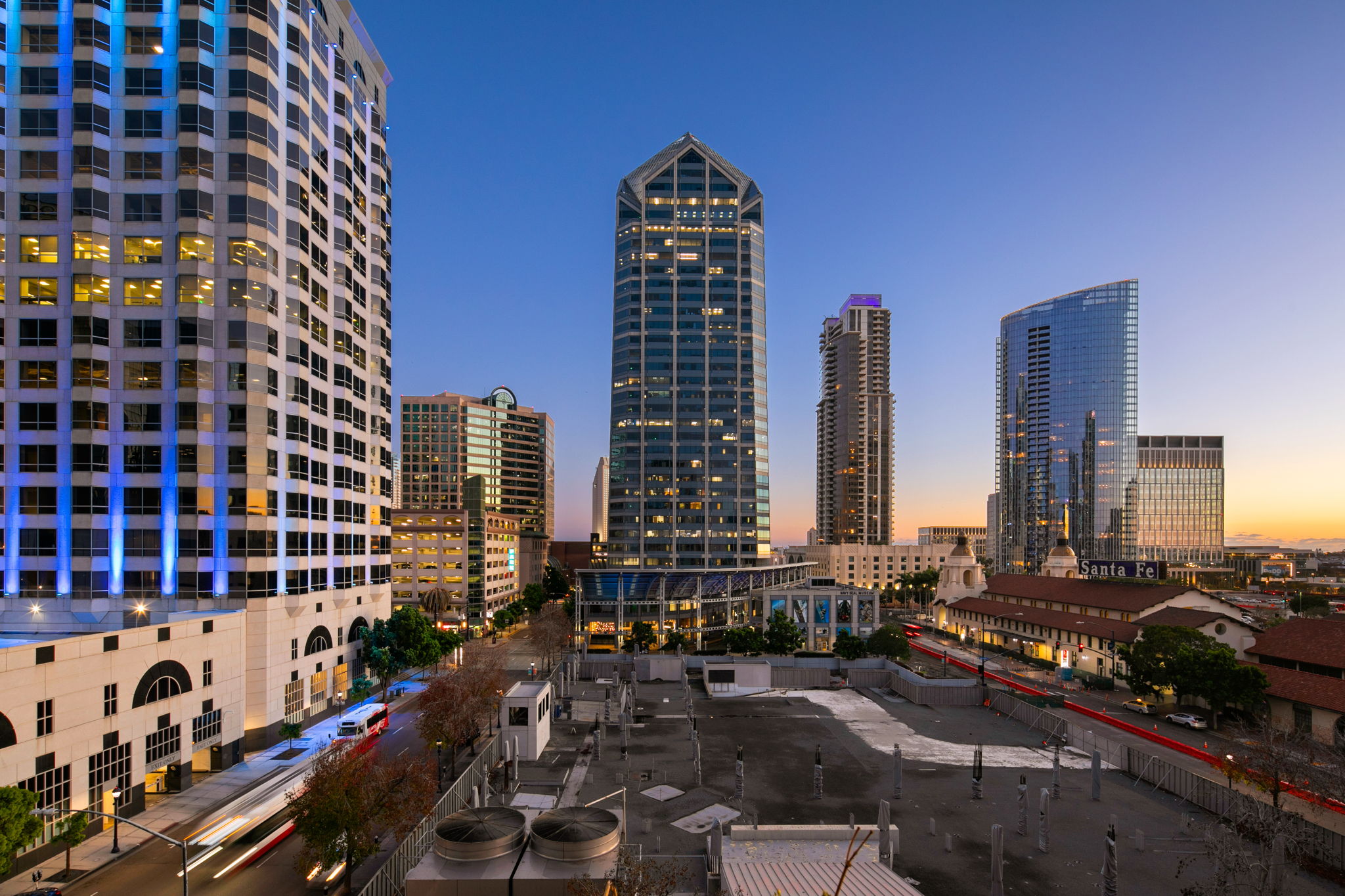 1240 India St 703-129