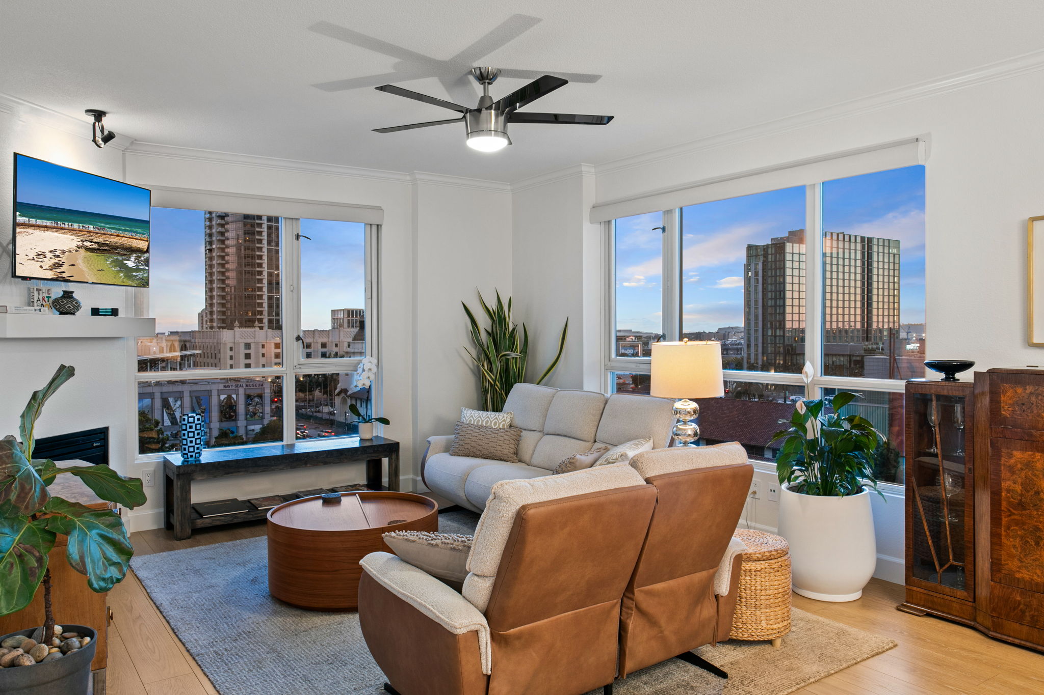 1240 India St 703-105