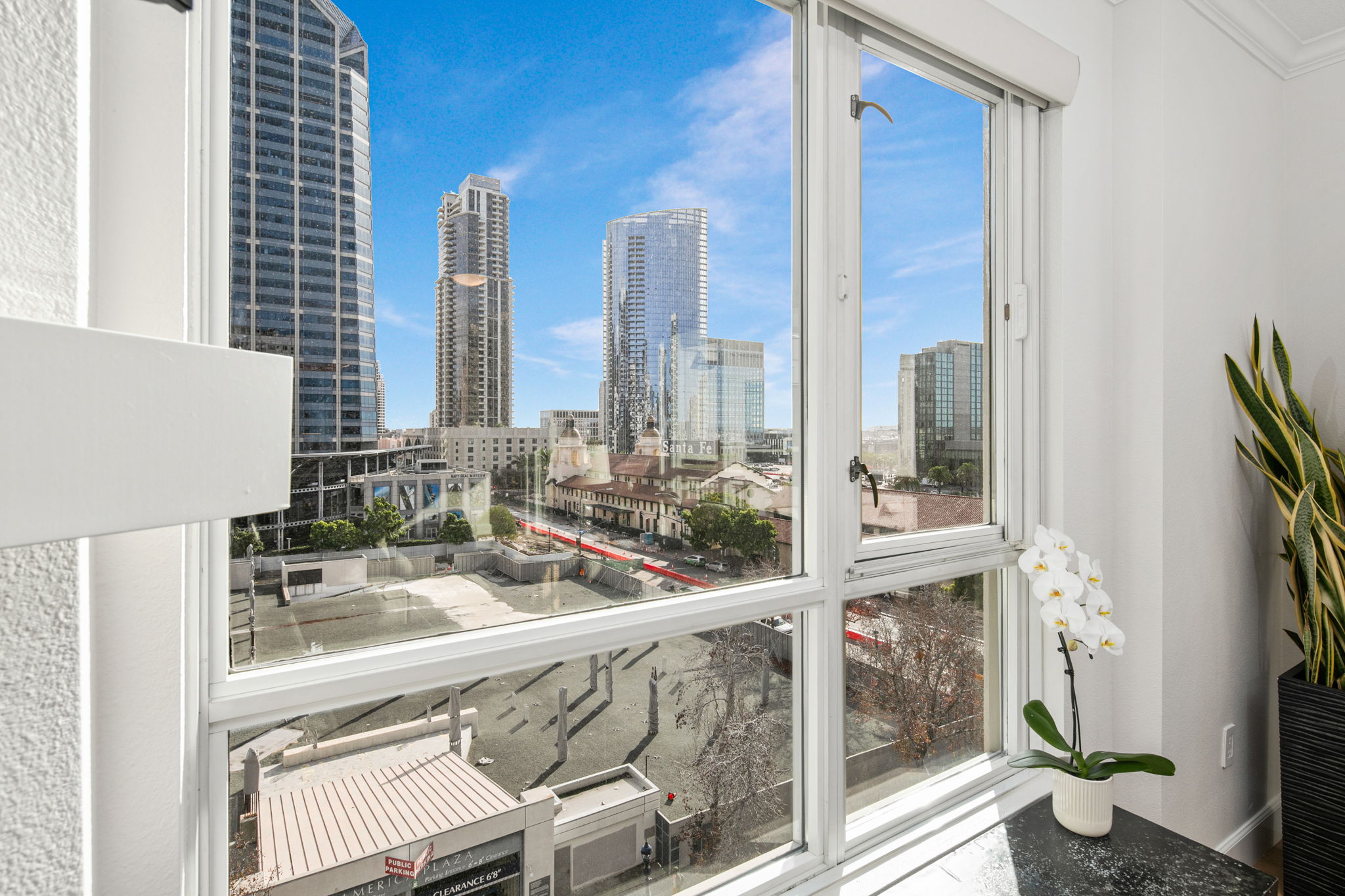 1240 India St 703-48