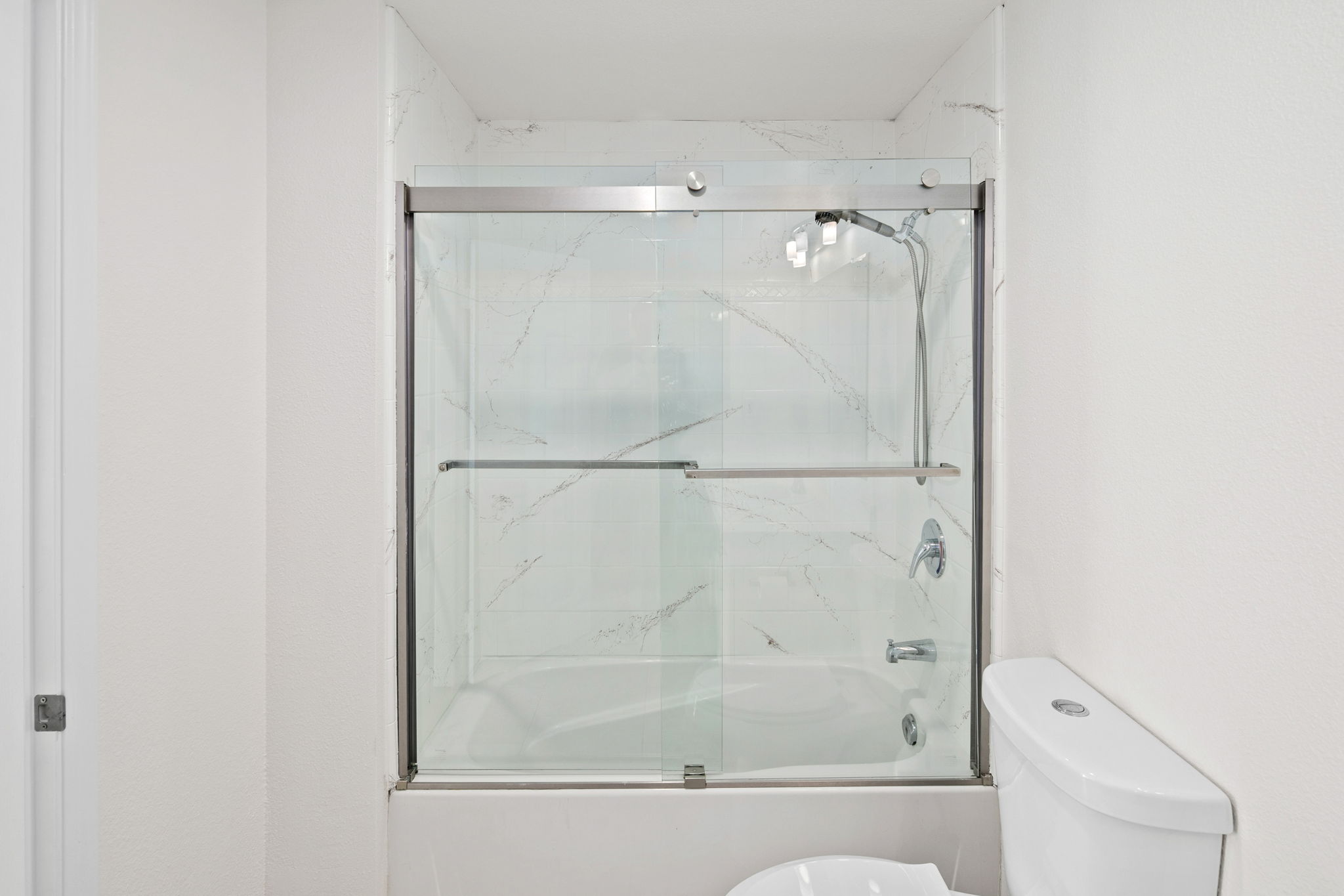 1240 India St 703-32