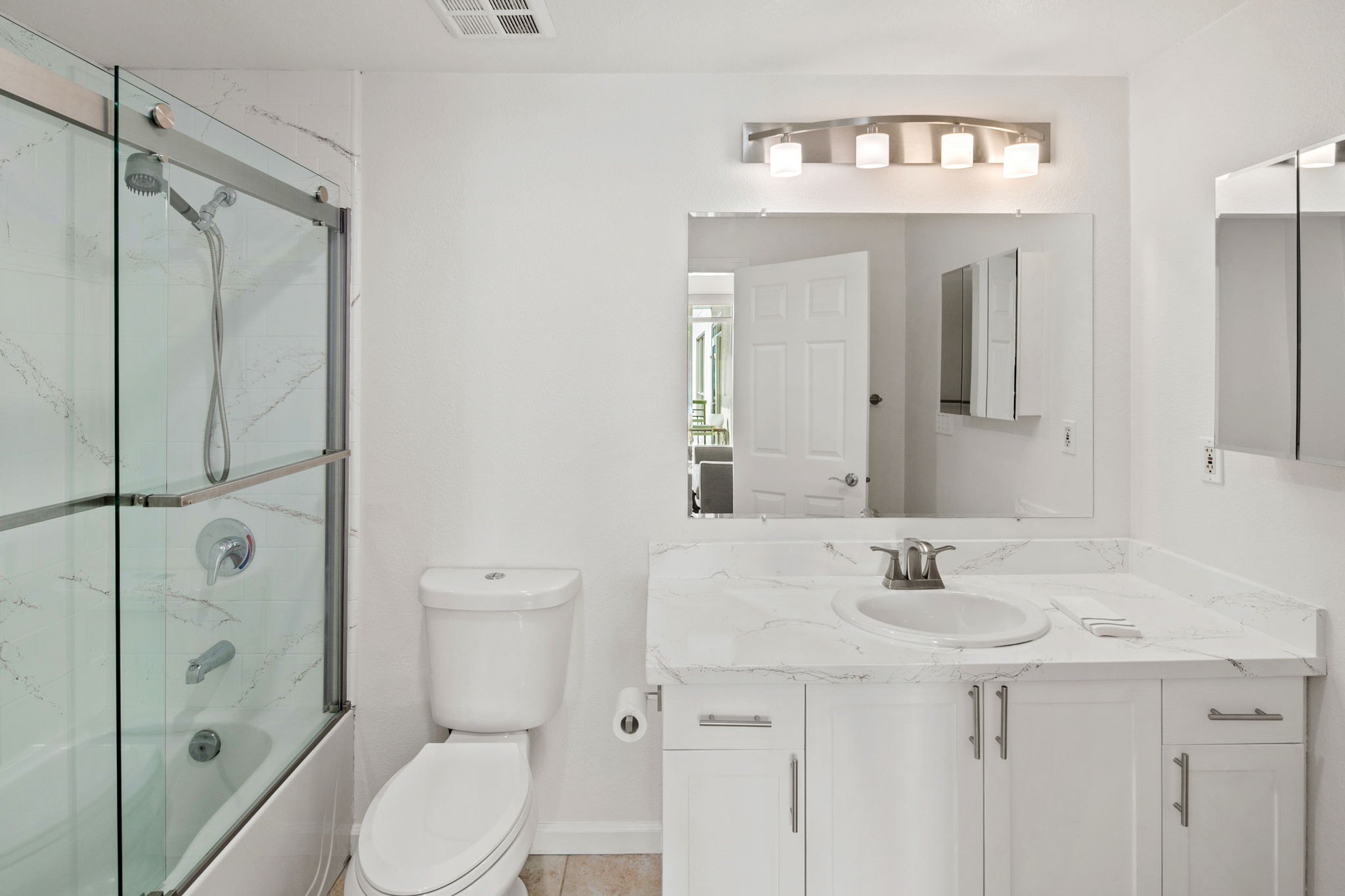 1240 India St 703-31