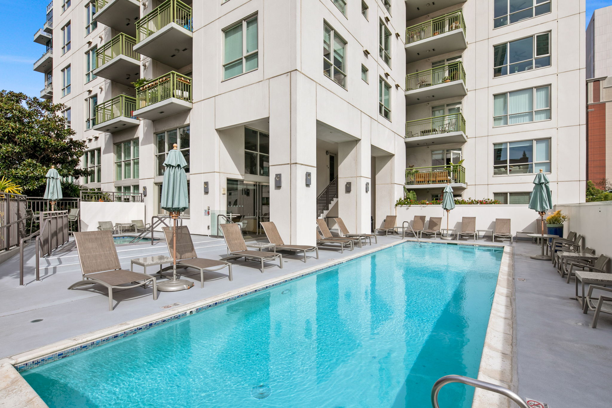 1240 India St 703-13