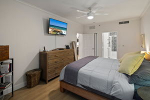 1240 India St 703-126