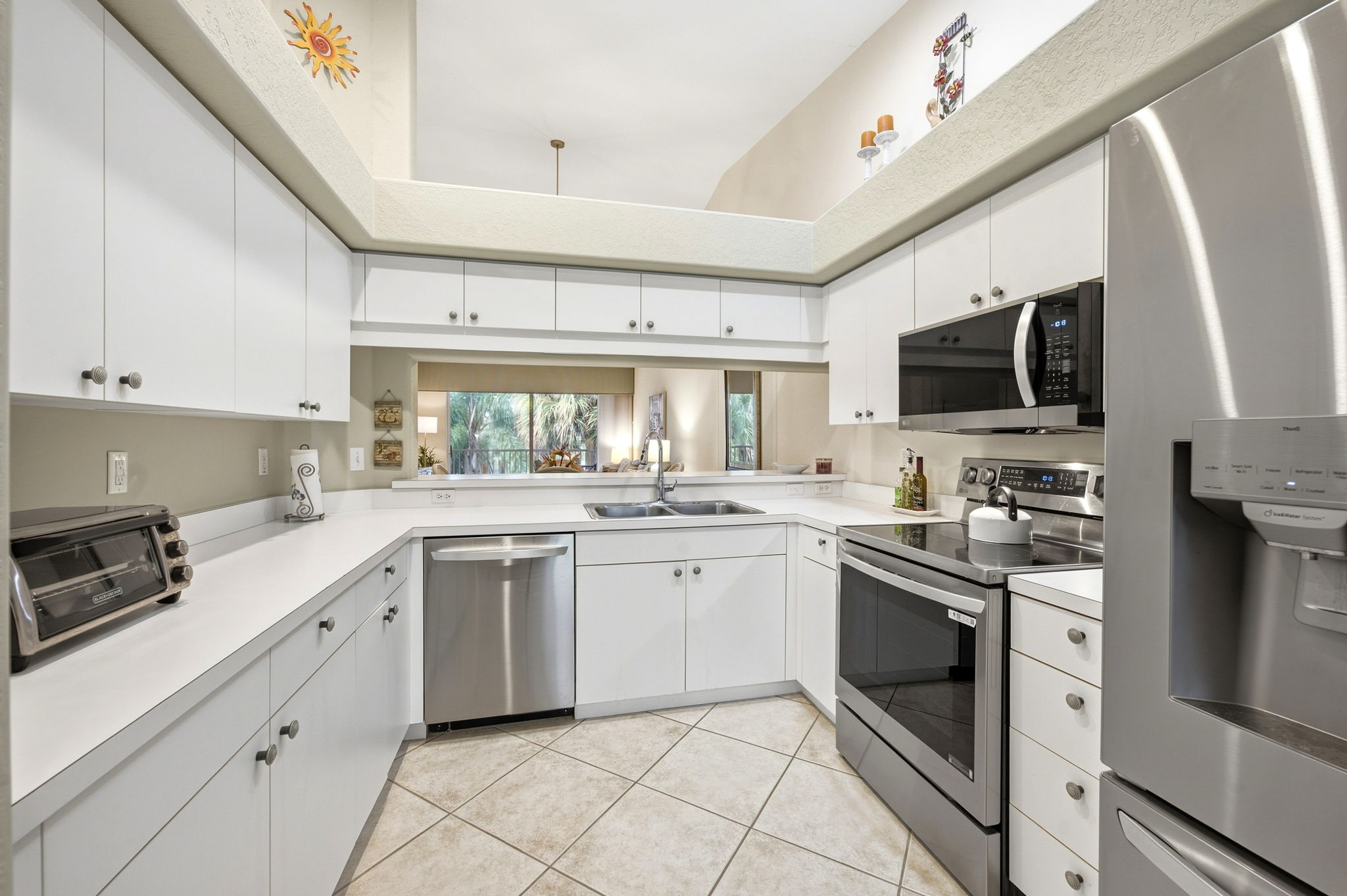 Kitchen - New LG Appliances!