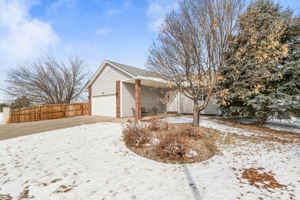 1240 Westwood Dr, Windsor, CO 80550, USA Photo 2