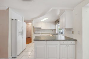 Kitchen with plenty of cabinets