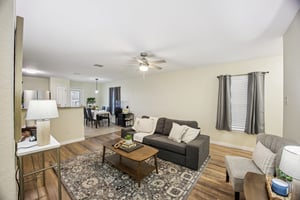 Switchgrass-S1904-014.jpg