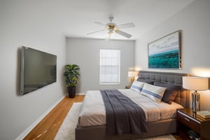 015_BLS06593 virtually staged.jpeg