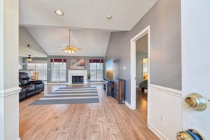 Sandringham Pl-S1301-012.jpg