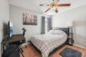 Sandringham Pl-S1301-046.jpg