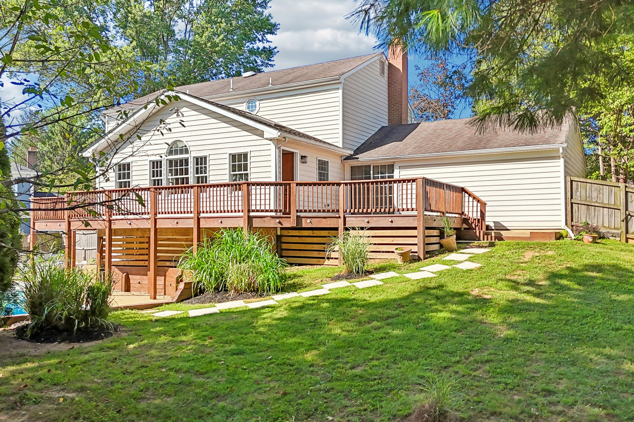 Triple Crown Rd-S1509-104.jpg