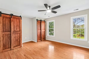 Triple Crown Rd-S1509-063.jpg
