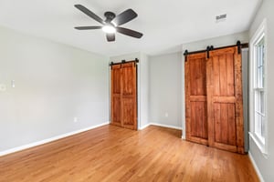 Triple Crown Rd-S1509-065.jpg