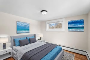 DSC05463 (1) virtually staged.jpeg