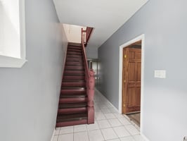 Taylor Ave-0905-030.jpg