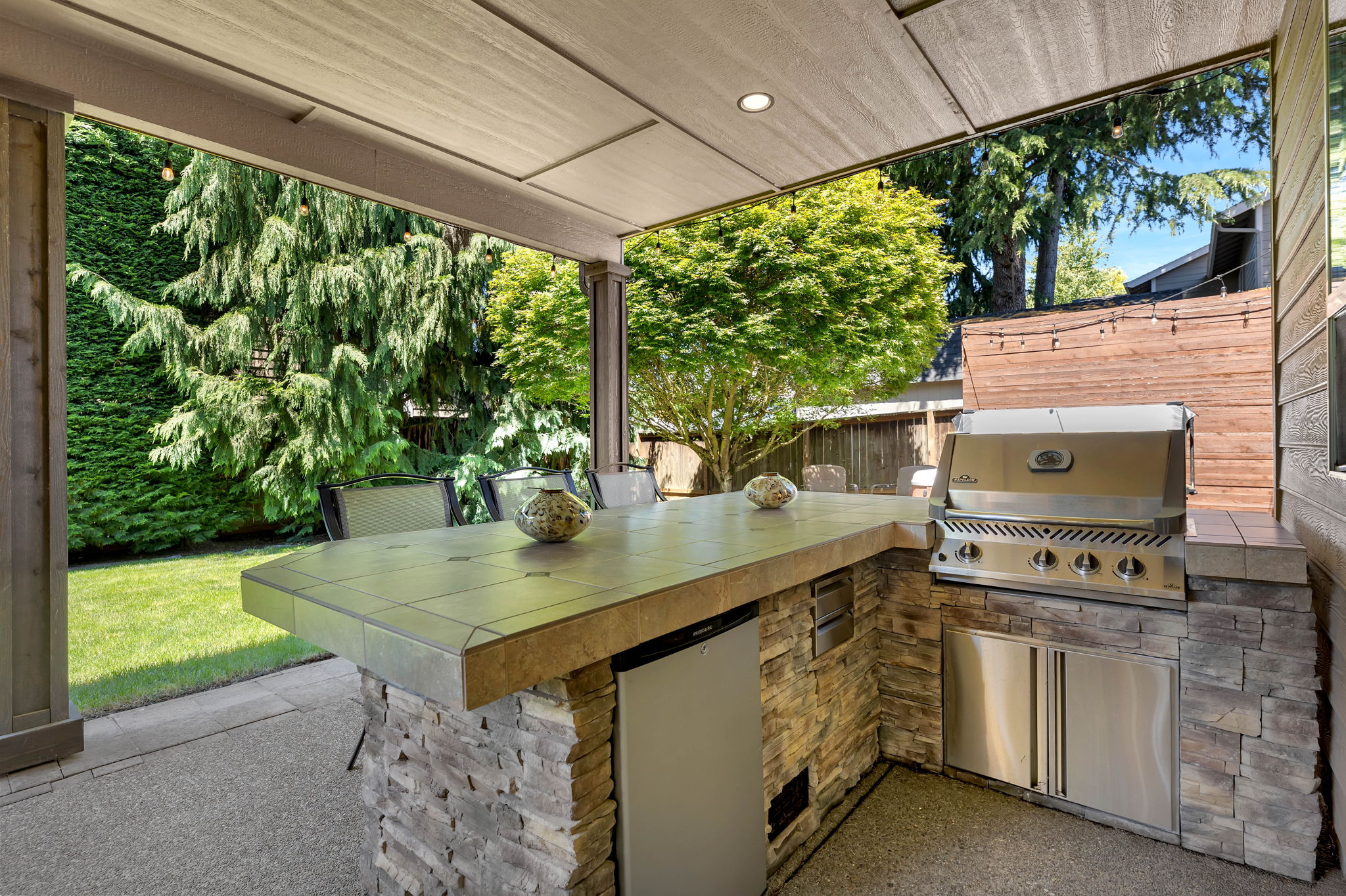 Outdoor Kitchen