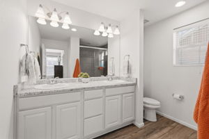  Photo 31
