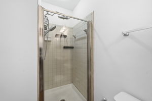  Photo 37