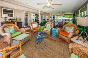 Lanai Seating