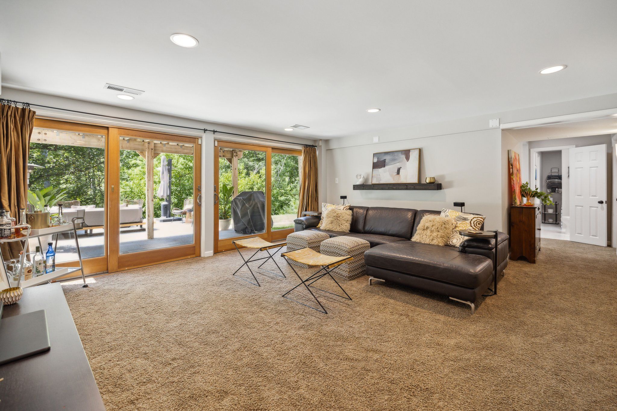Lower Level Walk Out to Flagstone Patio