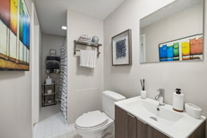 Lower Level Full Bath