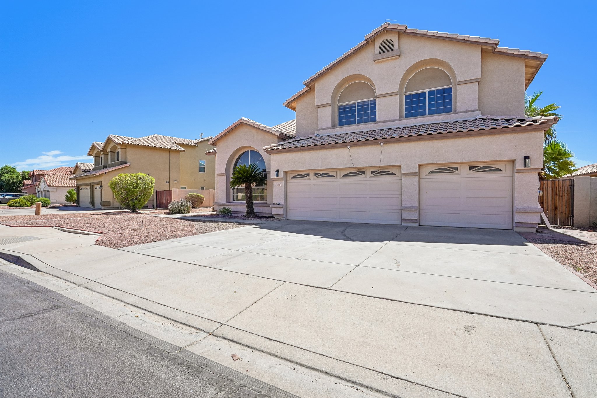 12425 W Encanto Blvd-S1109-002.jpg
