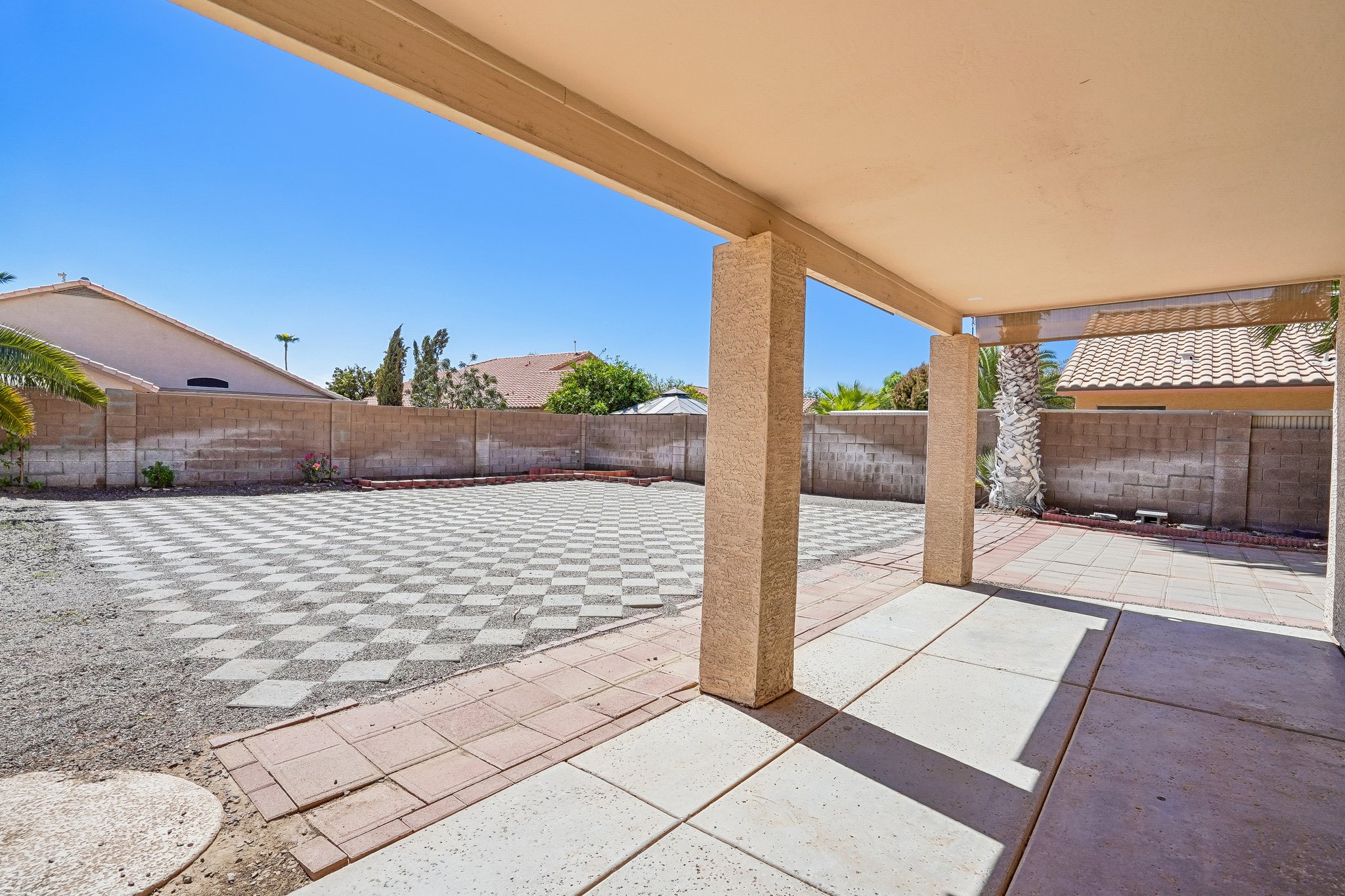 12425 W Encanto Blvd-S1109-049.jpg