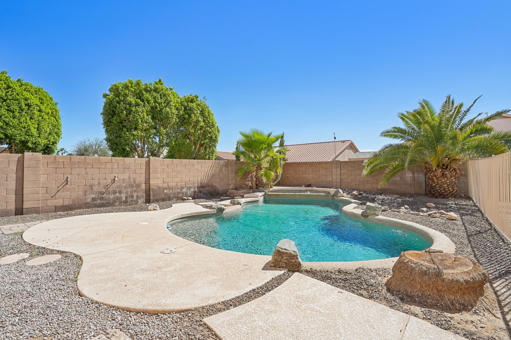 12425 W Encanto Blvd-S1109-058.jpg