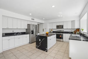 12425 W Encanto Blvd-S1109-016.jpg