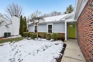 Trumbull Ct-S0712-004.jpg