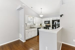 Trumbull Ct-S0712-013.jpg