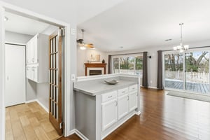 Trumbull Ct-S0712-015.jpg