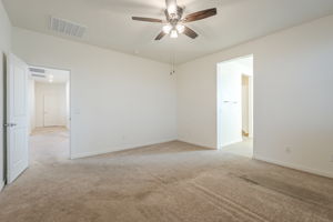  Photo 37