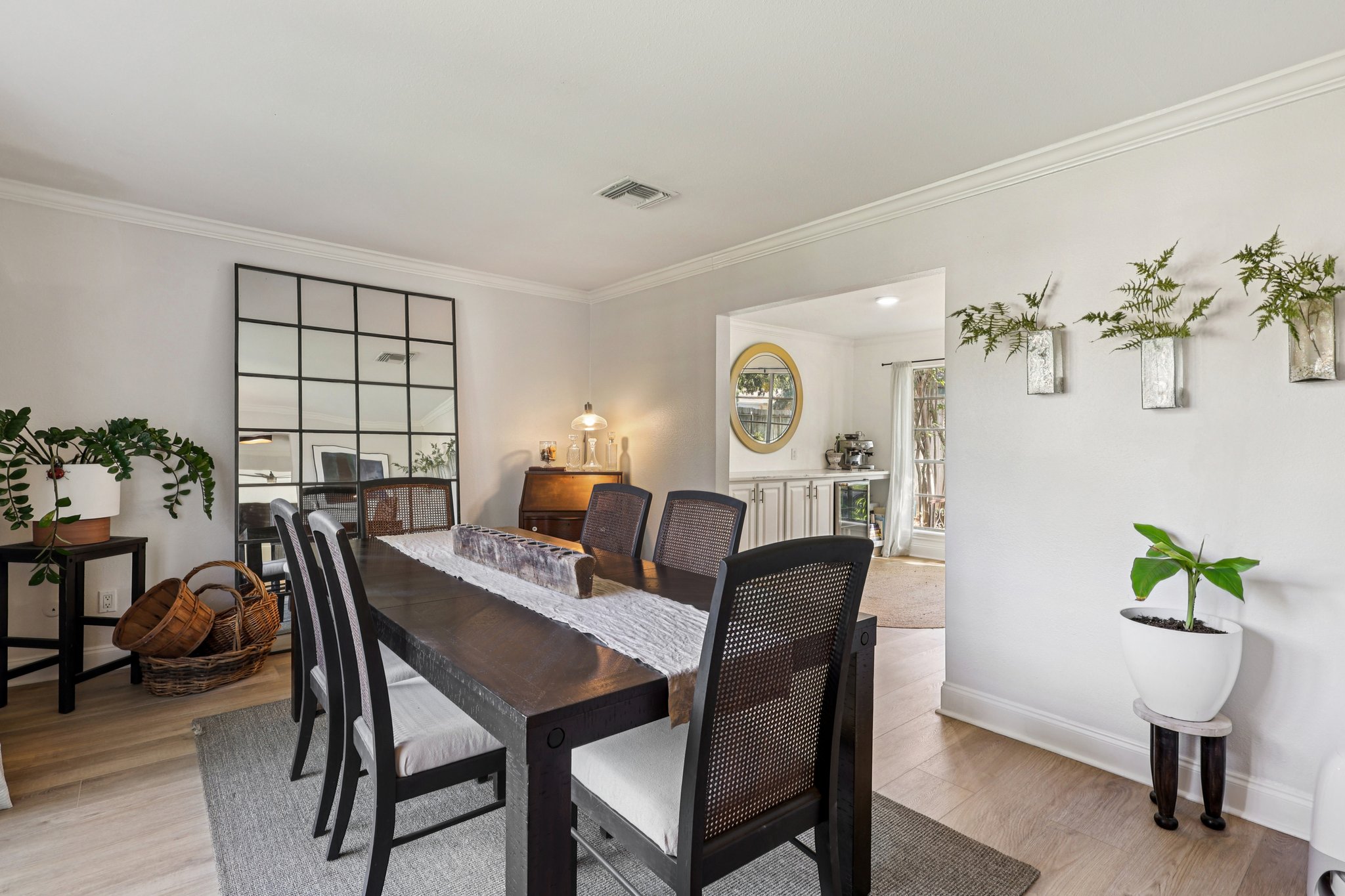 Westmere Dr-S2810-009.jpg