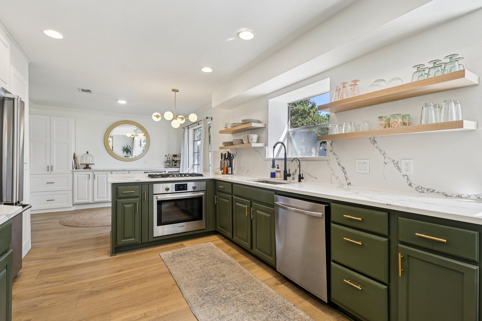 Westmere Dr-S2810-014.jpg