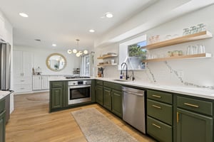 Westmere Dr-S2810-014.jpg