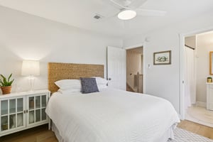 Westmere Dr-S2810-023.jpg