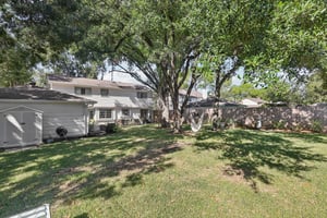 Westmere Dr-S2810-033.jpg