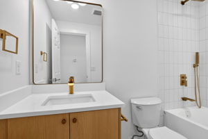  Photo 35