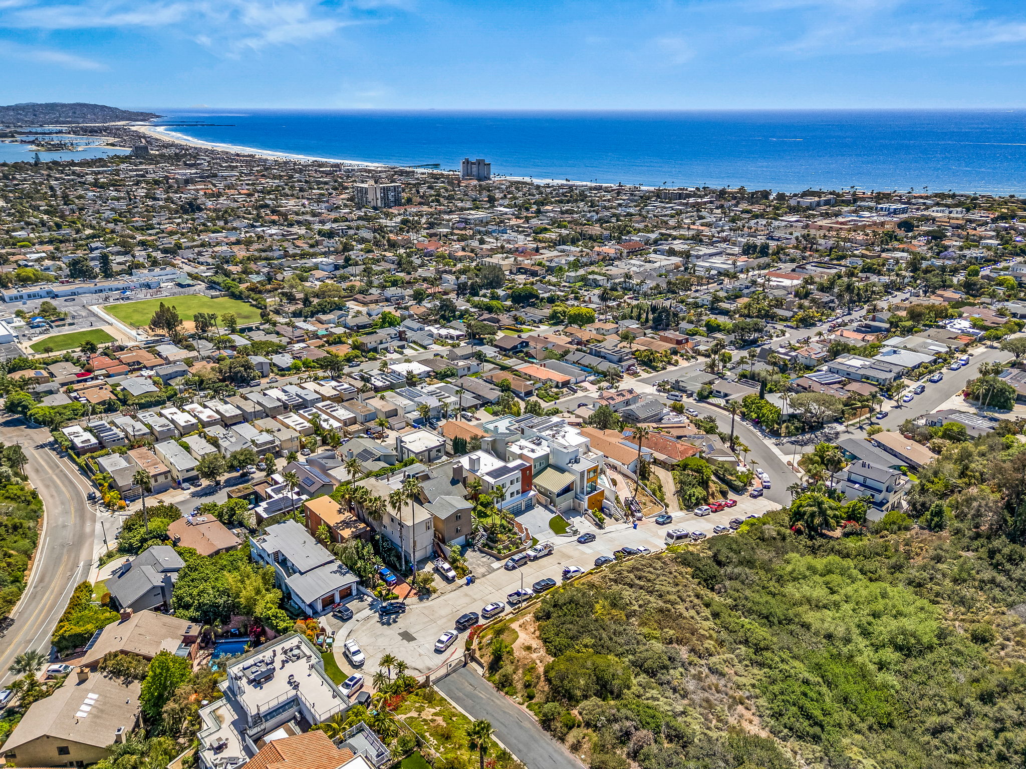 1243-1245 Van Nuys St-72