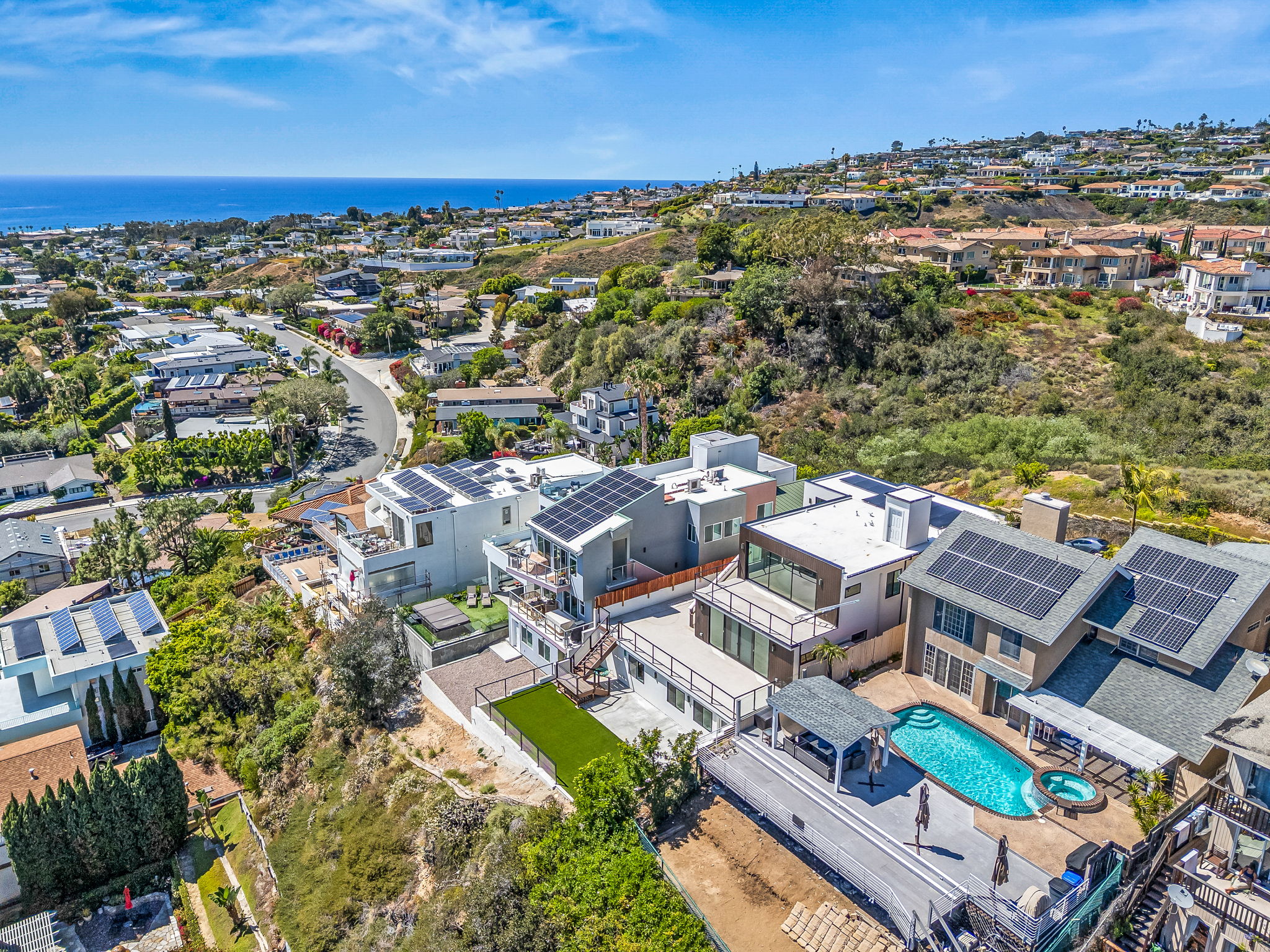 1243-1245 Van Nuys St-68