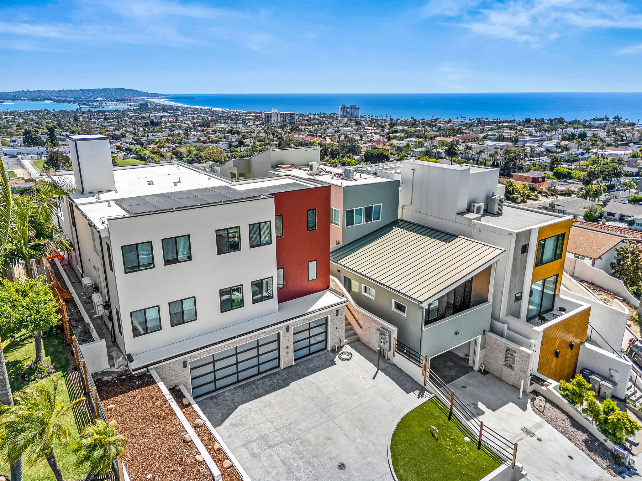 1243-1245 Van Nuys St-62