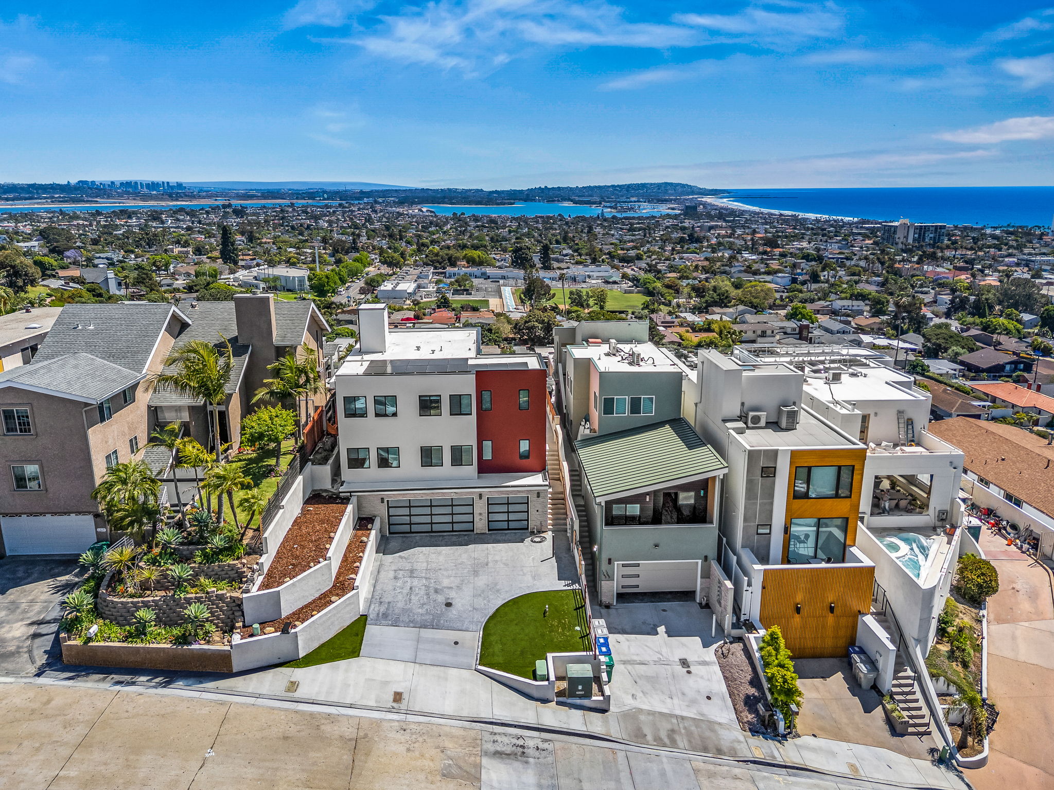 1243-1245 Van Nuys St-60