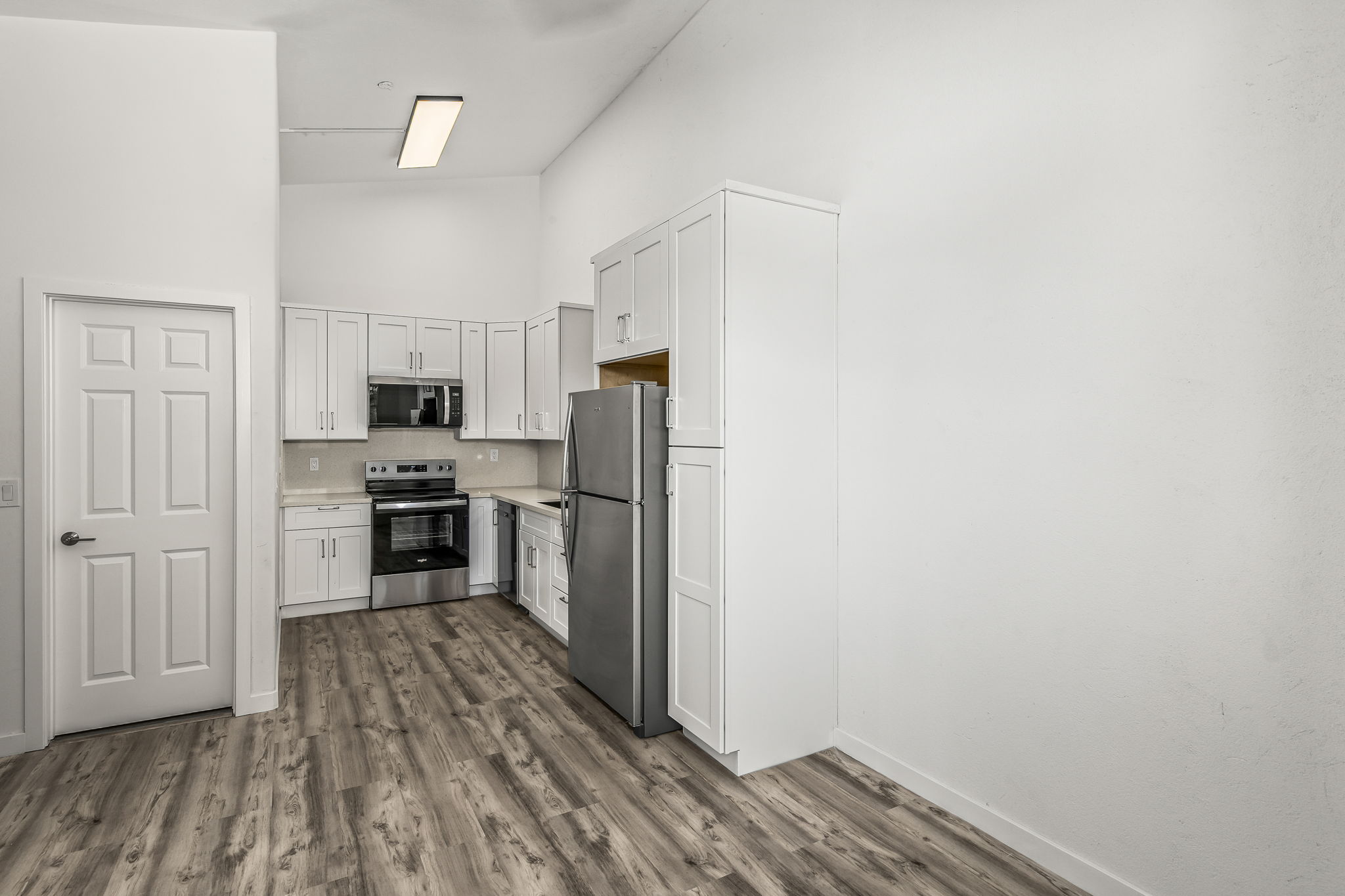 1243-1245 Van Nuys St-33